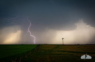 Another lightning shot with the Nikon.