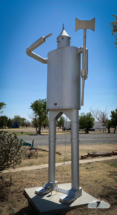 The Tin Man once stood in front of a restaurant.