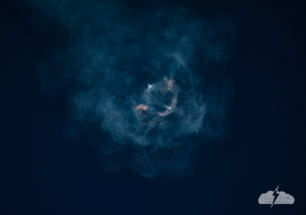 Falcon 9 booster separation and its &amp;quot;jellyfish&amp;quot; on December 8, 2022. Photo © Chris Kridler, ChrisKridler.com