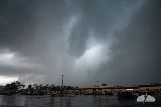 I retreated to Rockledge and observed fascinating features and movement in this storm.