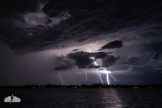 More branchy lightning.