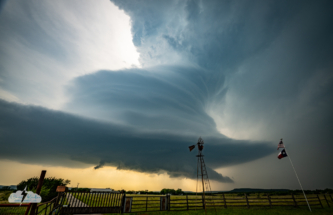 A breathtaking UFO!