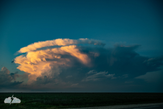 The base already had an intriguing lowering, and it was getting dark. The base already had an intriguing lowering, and it was getting dark.