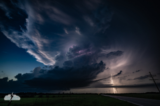 Dancing cloud-to-ground strokes. Dancing cloud-to-ground strokes.