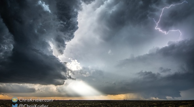 Video and slide show depict spectacular tornadoes, lightning and skyscapes of 2016