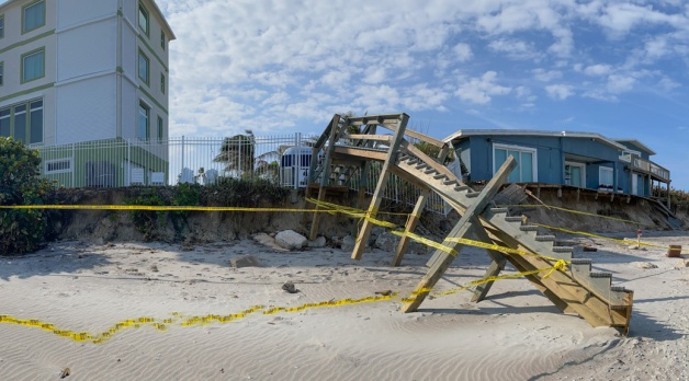 17 November 2022: Hurricane Nicole beach damage photos … and a poem