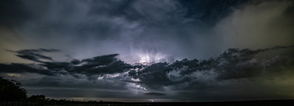 8 July 2026: Lightning under the stars and Florida summer storms